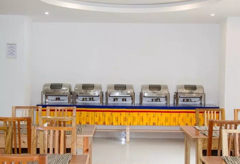 هتل Lhaki Yangchak Residency