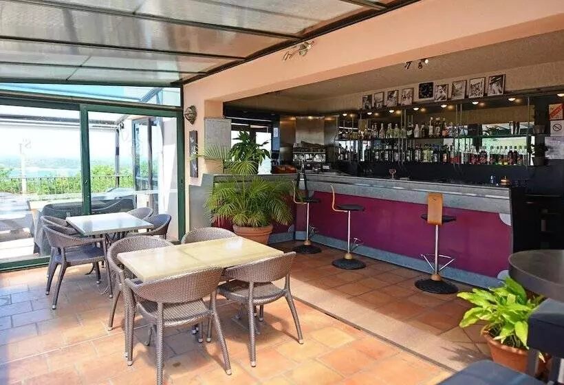 Hotel & Restaurant Le Saint Jean