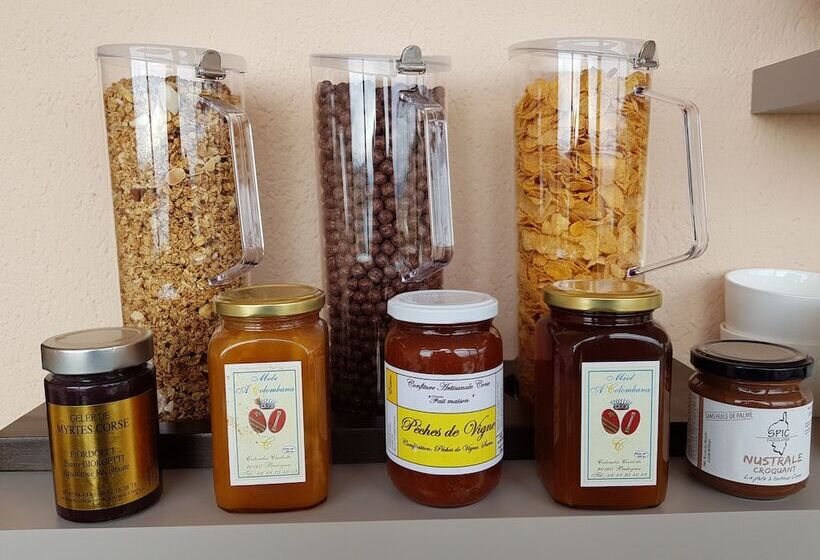 호텔 & Restaurant Le Saint Jean