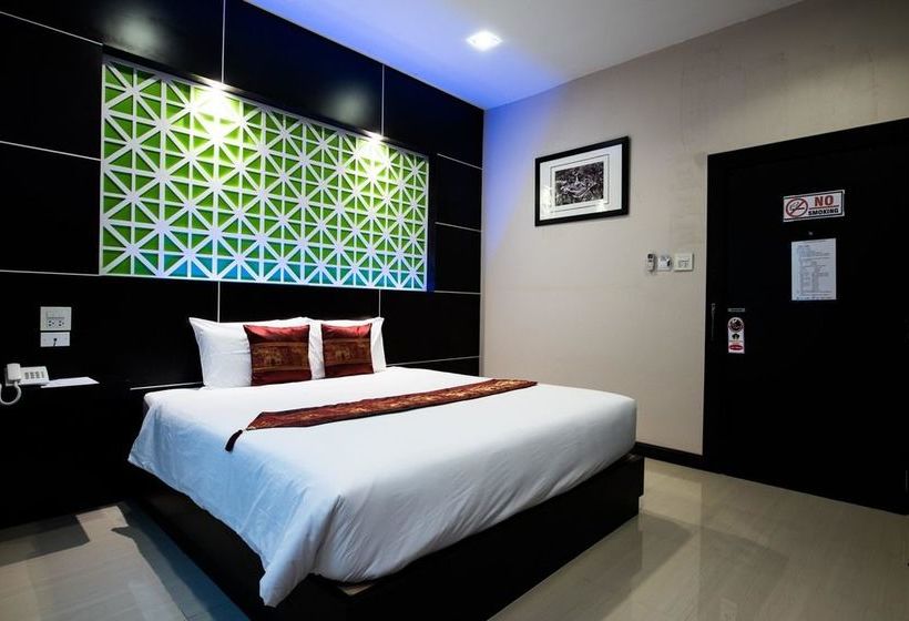 בית מלון כפרי Thatluang View