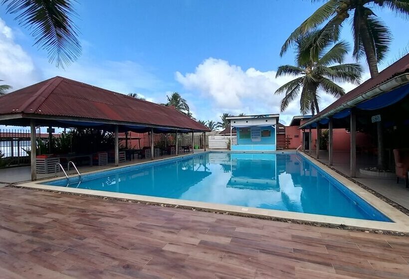 هتل Tropicana Beach & Resort