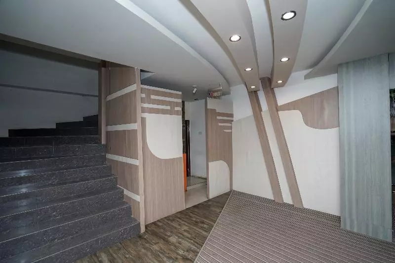 ホテル Urbanview  Best Skip Palembang