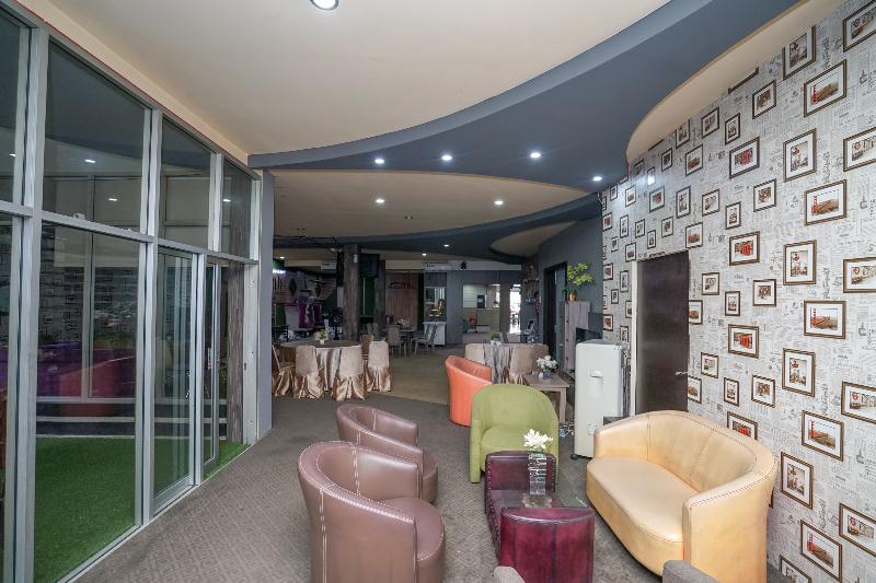 בית מלון כפרי Urbanview Best Skip Palembang