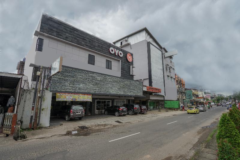 בית מלון כפרי Urbanview Best Skip Palembang