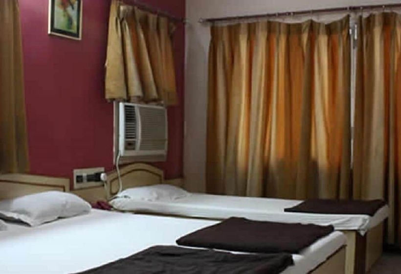 Hotel Uttam By Sky Stays