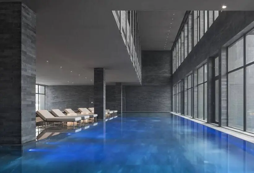 ホテル Yanling Jianye The Mist Hot Spring