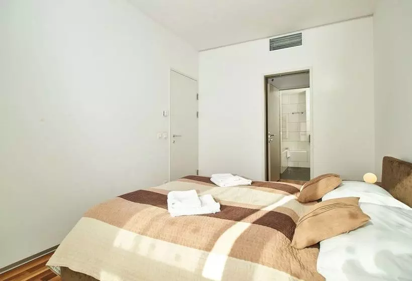 City Plaza Apartments By Irundo