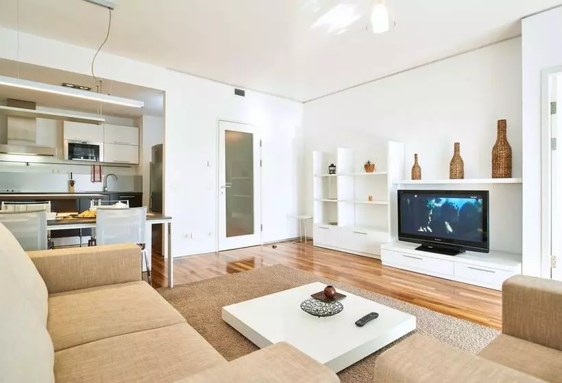 City Plaza Apartments By Irundo