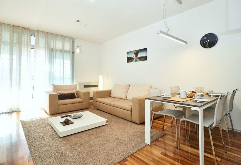 City Plaza Apartments By Irundo