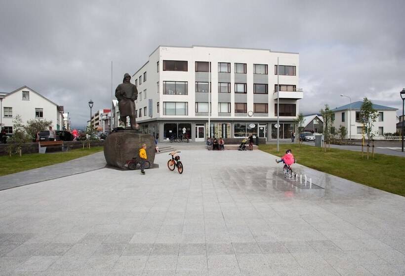 پانسیون Akranes Guesthouse