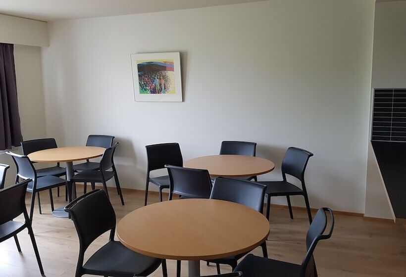 پانسیون Akranes Guesthouse