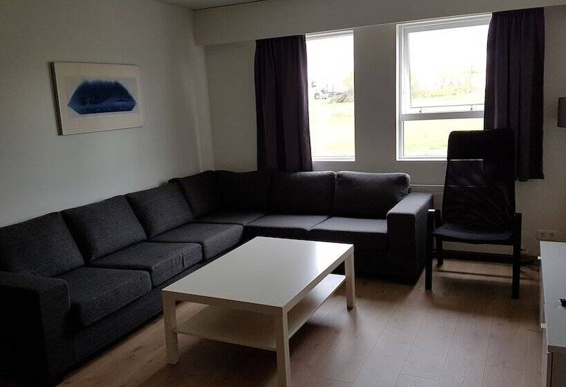 پانسیون Akranes Guesthouse