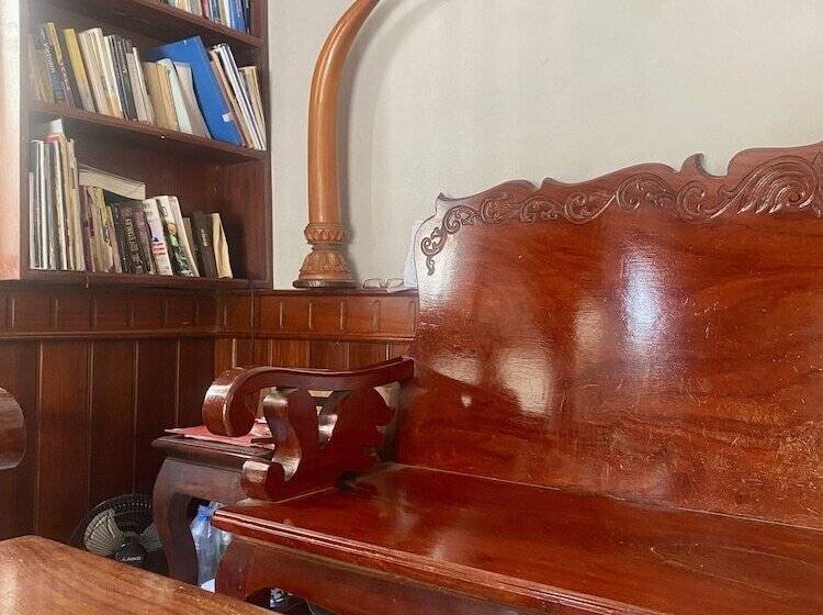 پانسیون Hoxieng Guesthouse 1