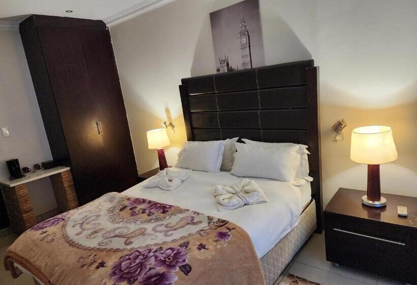 پانسیون Tsumeb Guesthouse Kamho