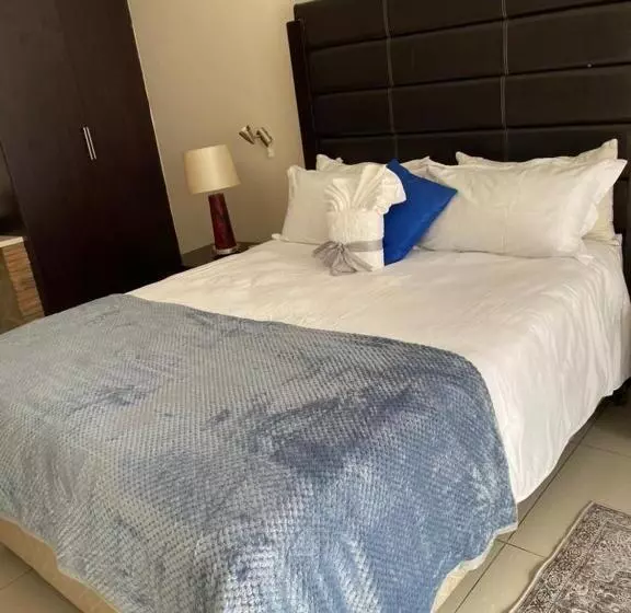 پانسیون Tsumeb Guesthouse Kamho