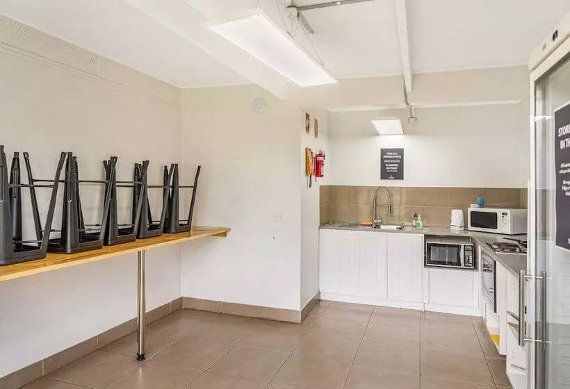 Tasman Holiday Parks  Geelong