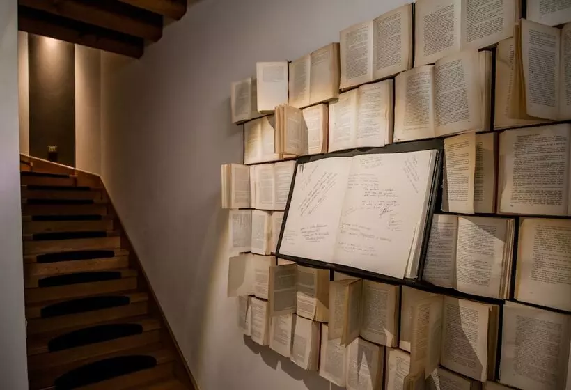 تختخواب و صبحانه Castelmenardo39