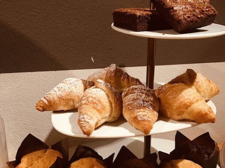 تختخواب و صبحانه Castelmenardo39