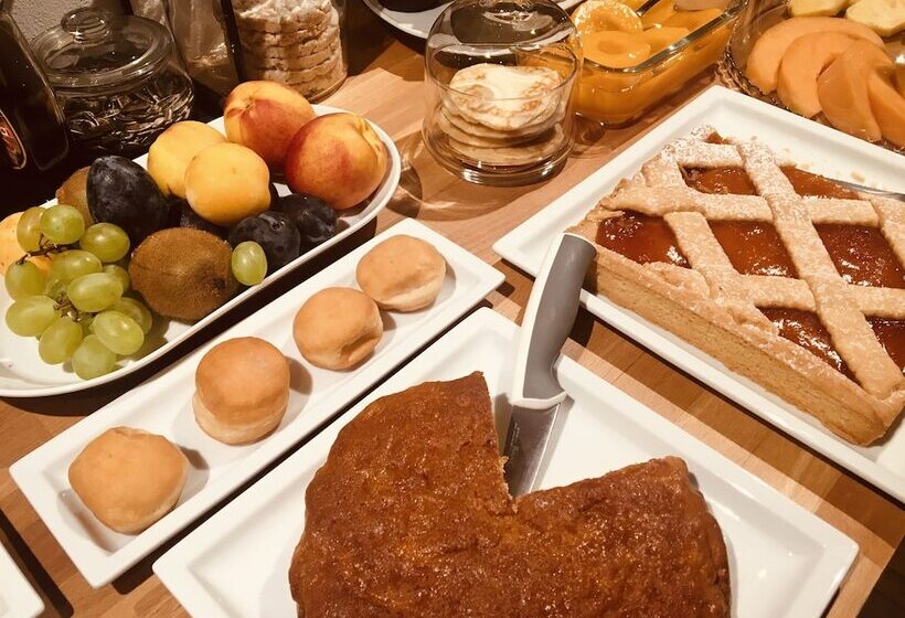 تختخواب و صبحانه Castelmenardo39