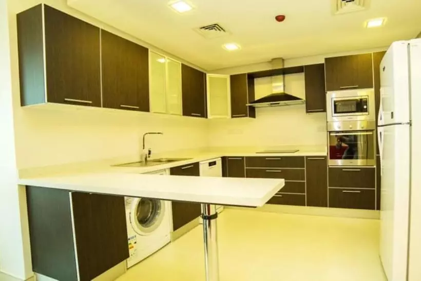 Golden Rose Luxury Suites