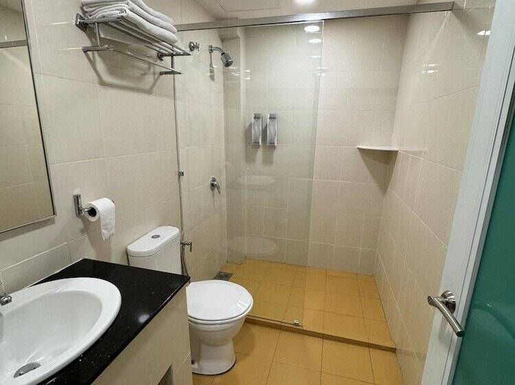 בית מלון כפרי Aeton