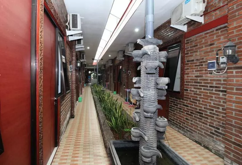 ホテル Airy Eco Syariah Pedurungan Purwomukti Raya 50 Semarang