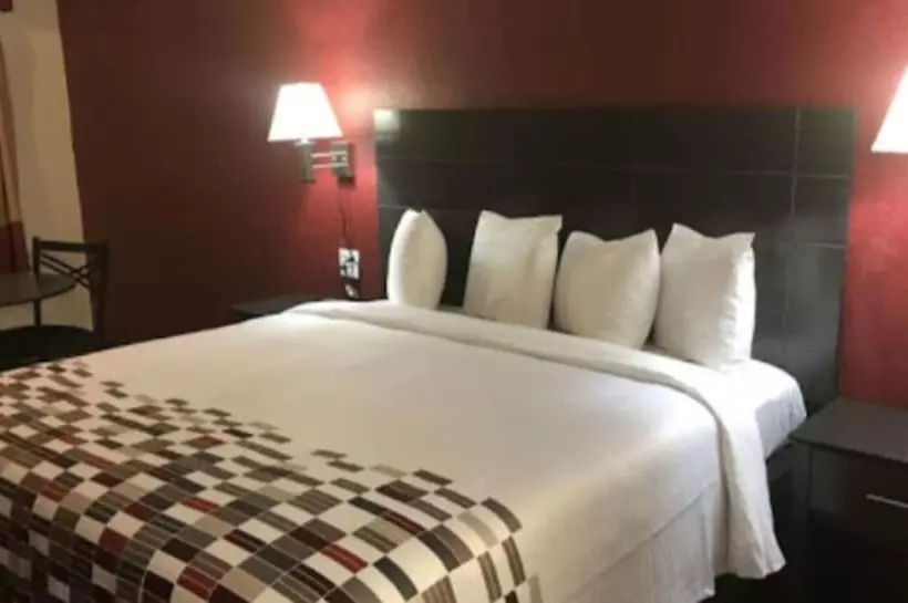 Hotelli American Inn