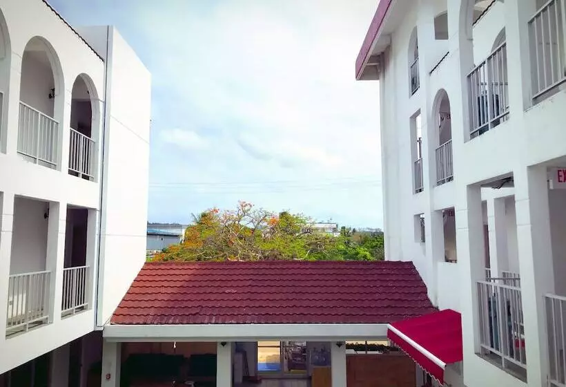 هتل Blue Saipan Garden