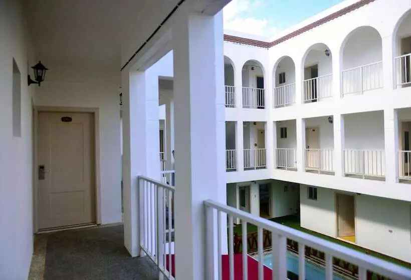 هتل Blue Saipan Garden