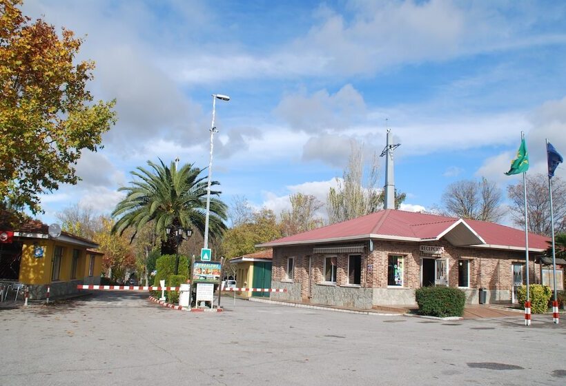 فندق Bungalows Alpha