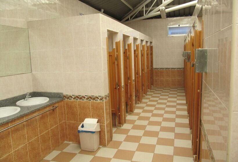 فندق Bungalows Alpha