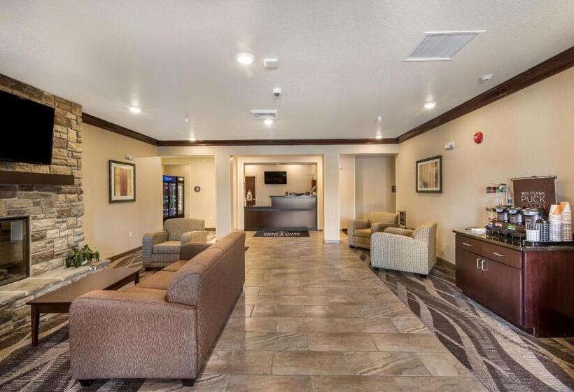 Cobblestone Hotel & Suites Victor