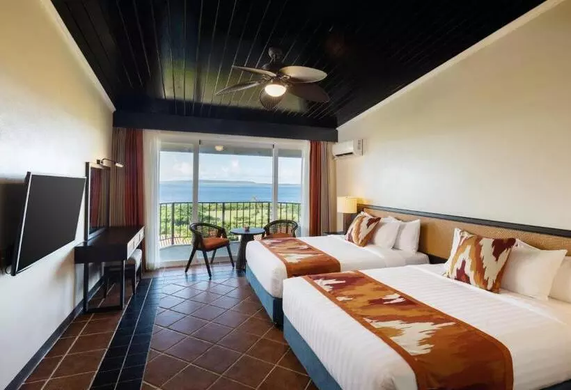 هتل Coral Ocean Resort