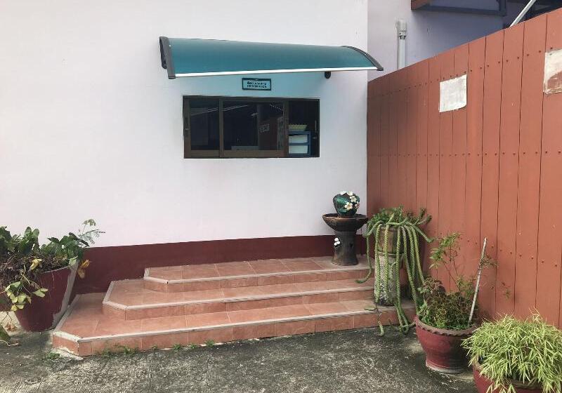 בית מלון כפרי D View