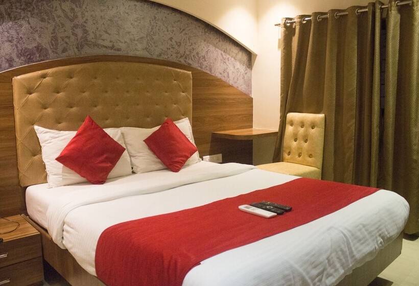 فندق Highland Residency