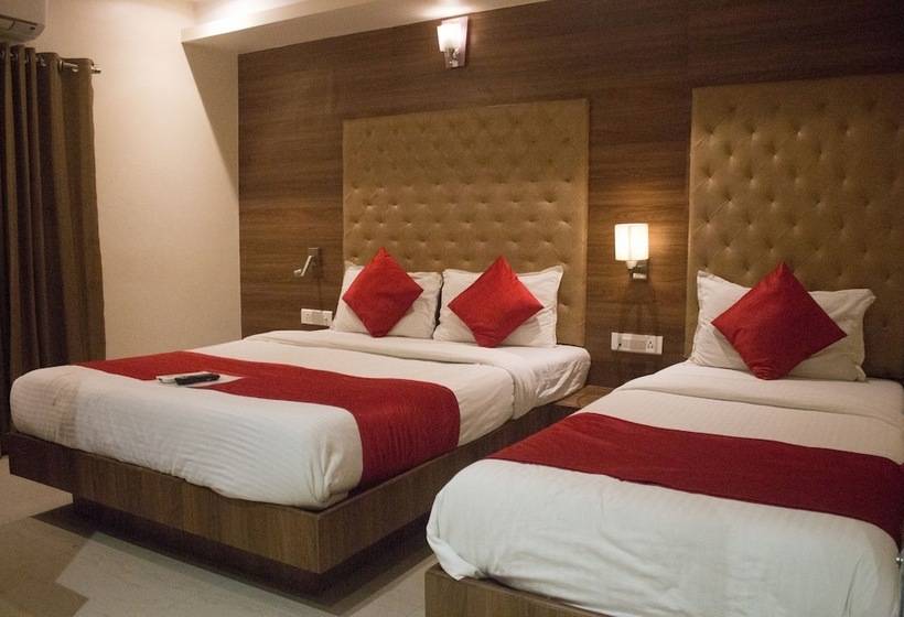 فندق Highland Residency