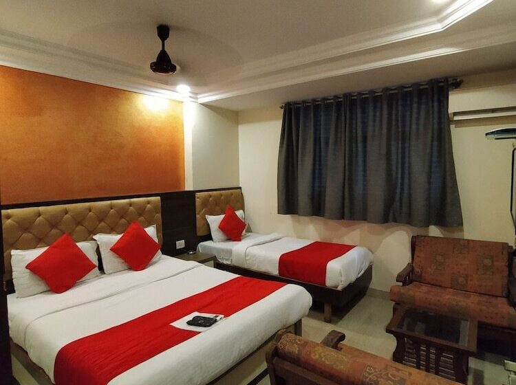 فندق Highland Residency