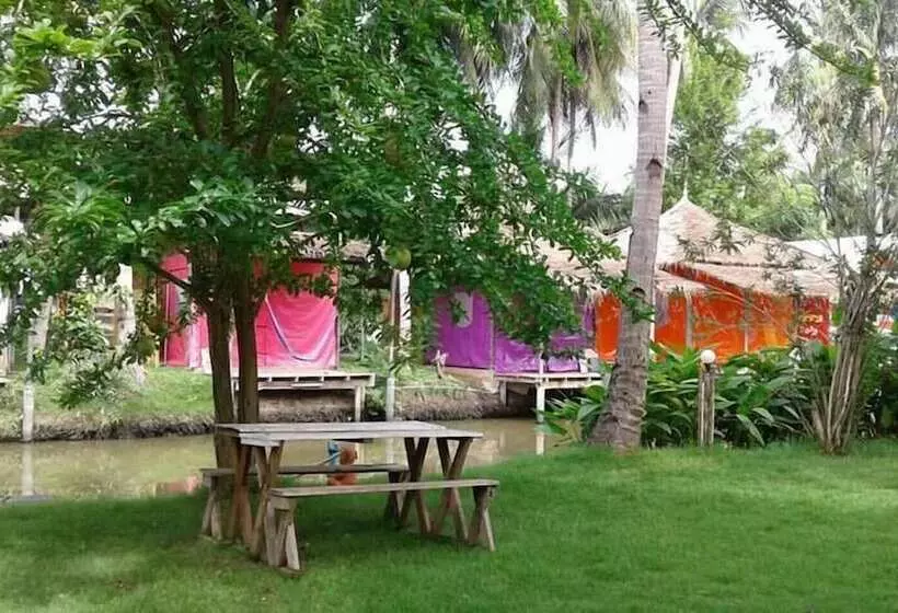 هتل Kalacanal Resort