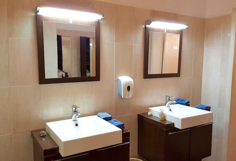 هتل La Coccinelle