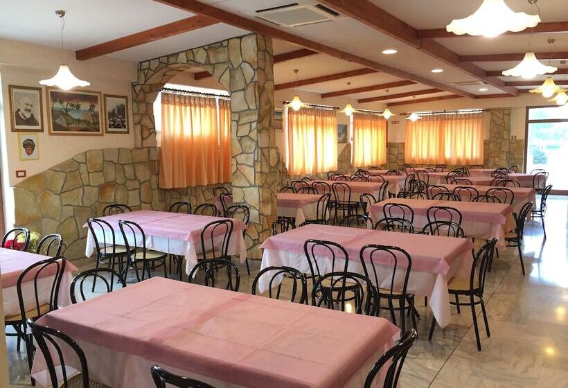 فندق La Vetta Europa