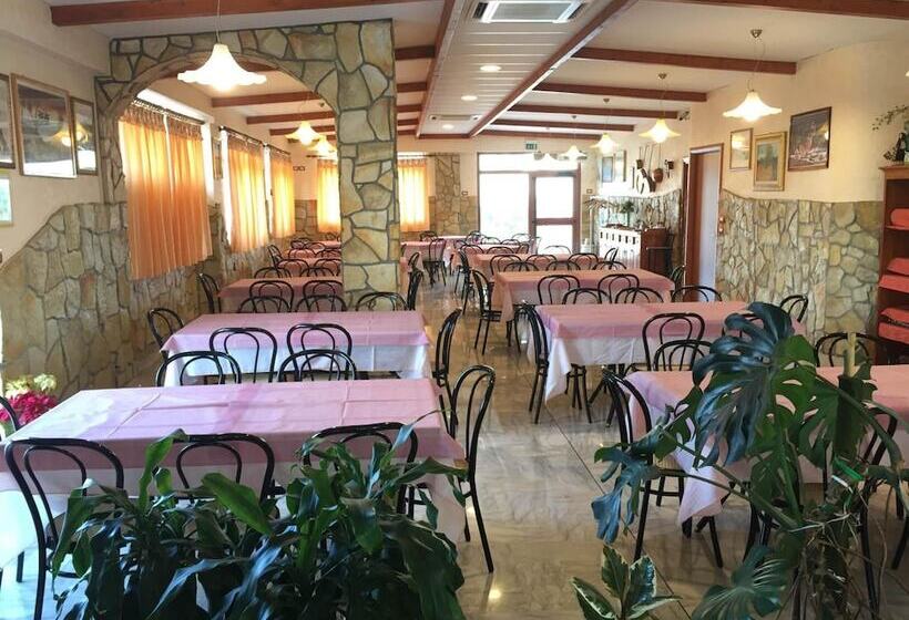 فندق La Vetta Europa