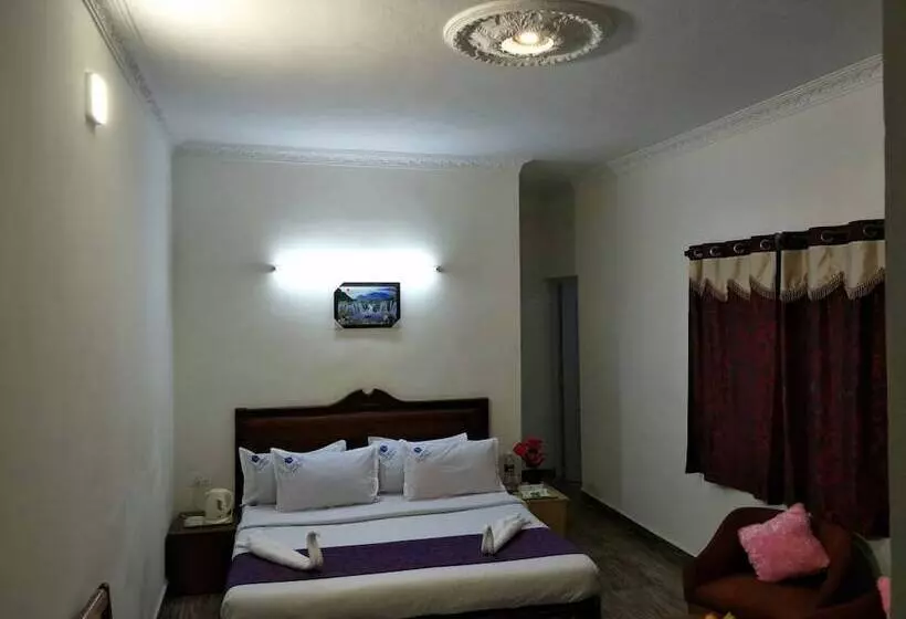 Hotel Oyo 10941 Fair Stay Residency