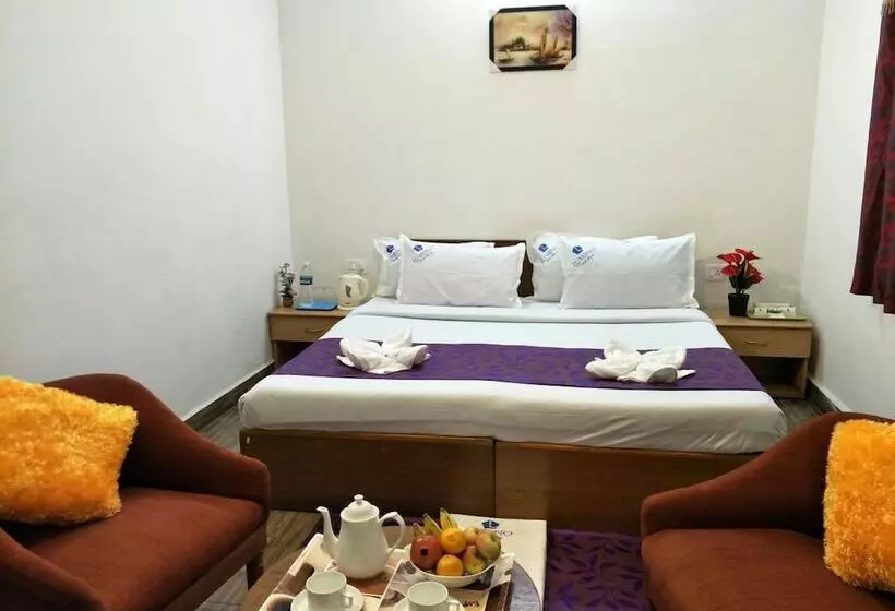 Hotel Oyo 10941 Fair Stay Residency