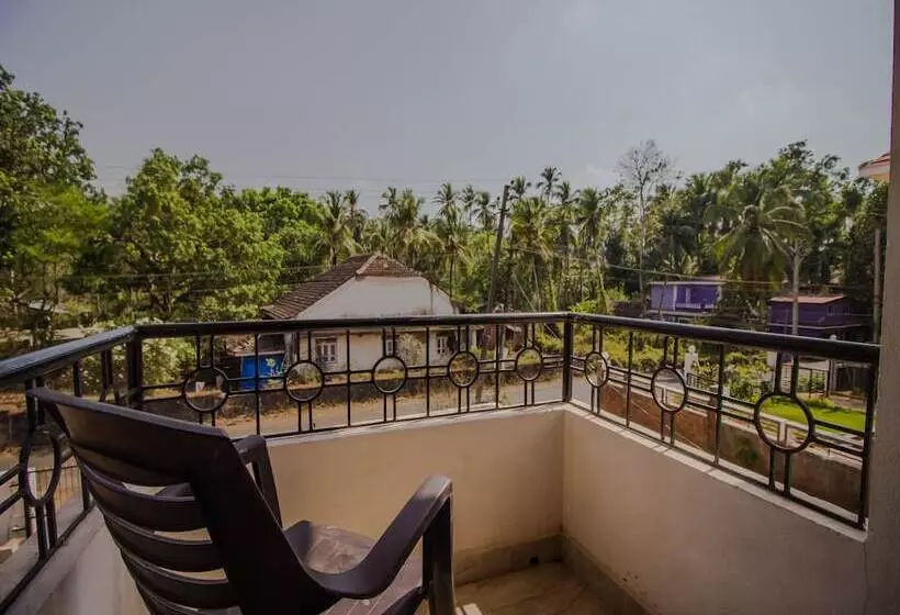 هتل Oyo 13914 Home Graceful Studio Siolim