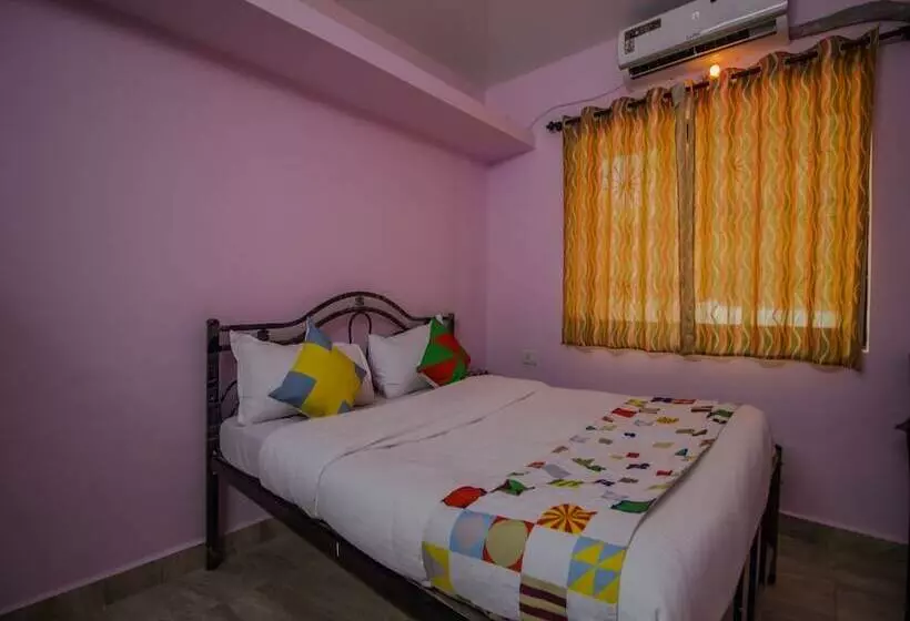 هتل Oyo 13914 Home Graceful Studio Siolim