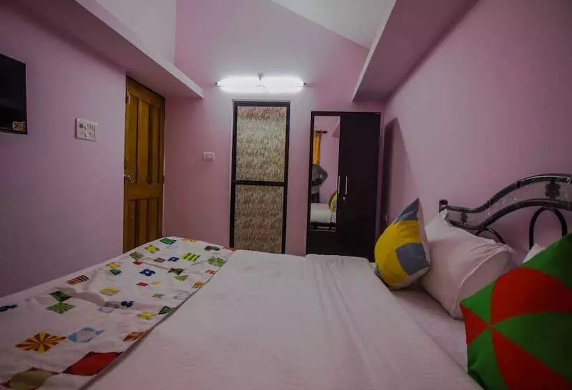 هتل Oyo 13914 Home Graceful Studio Siolim