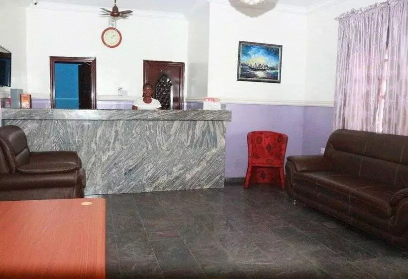 L & L Executive Hotels And Suites