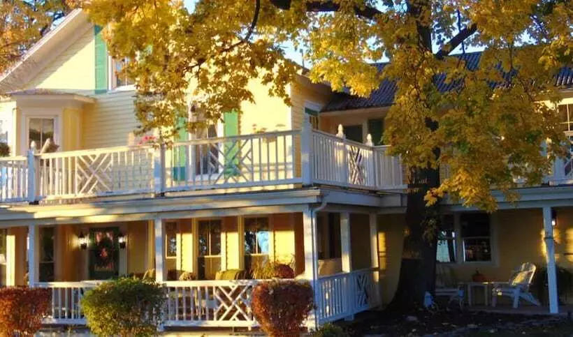 Magnolia Place Bed & Breakfast