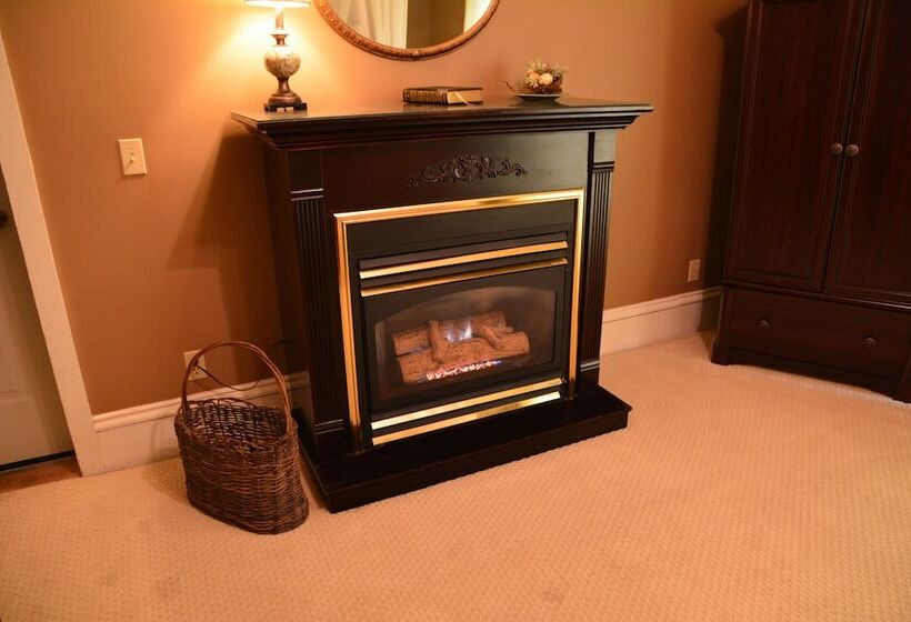 Magnolia Place Bed & Breakfast