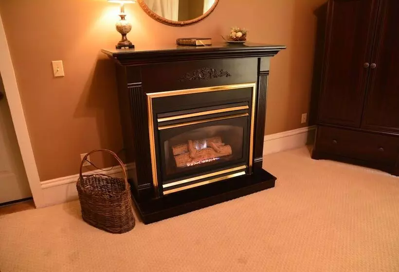 Magnolia Place Bed & Breakfast